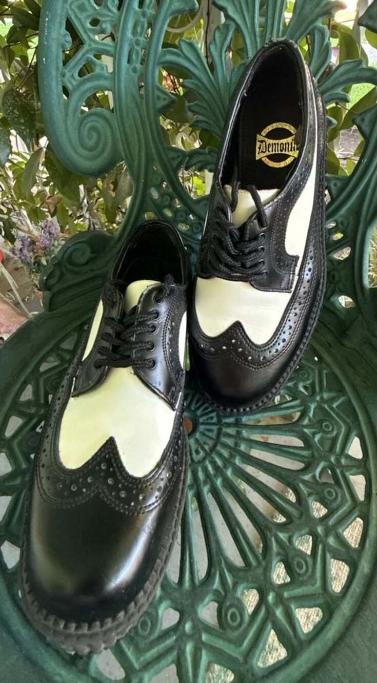 Demonia Black and White Wingtip Brogue Oxford Platform Shoes 10.5 AsIs Goth Cree